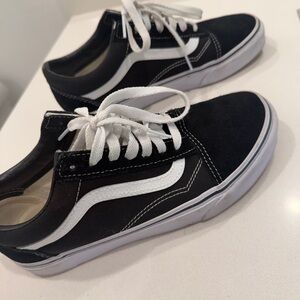 Vans skater shoes